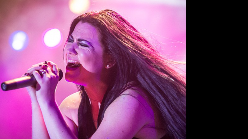 Liderada por Amy Lee, Evanescence atraiu legião de fãs ao Espaço das Américas - Stephan Solon / XYZ Live